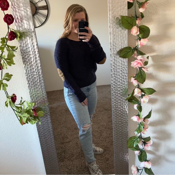 Women’s BDG Size Small Navy Sweater with Brown Elbow Accents - Picture 6 of 7